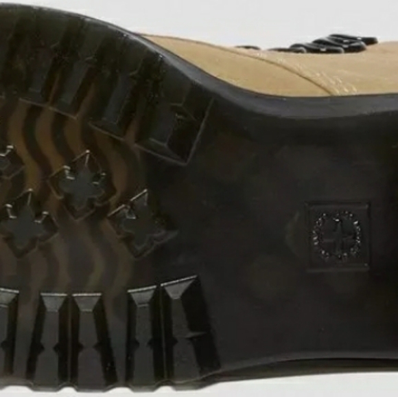 Doc Martens Tan Nubuck Leather Platform Boots Sz 39 Womens 8 - Picture 9 of 10